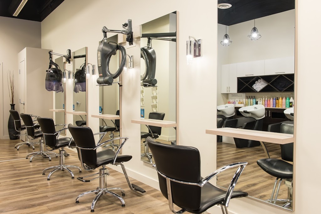 In Salon | 2983 Westoak Trails Blvd, Oakville, ON L6M 5E4, Canada | Phone: (905) 465-2398