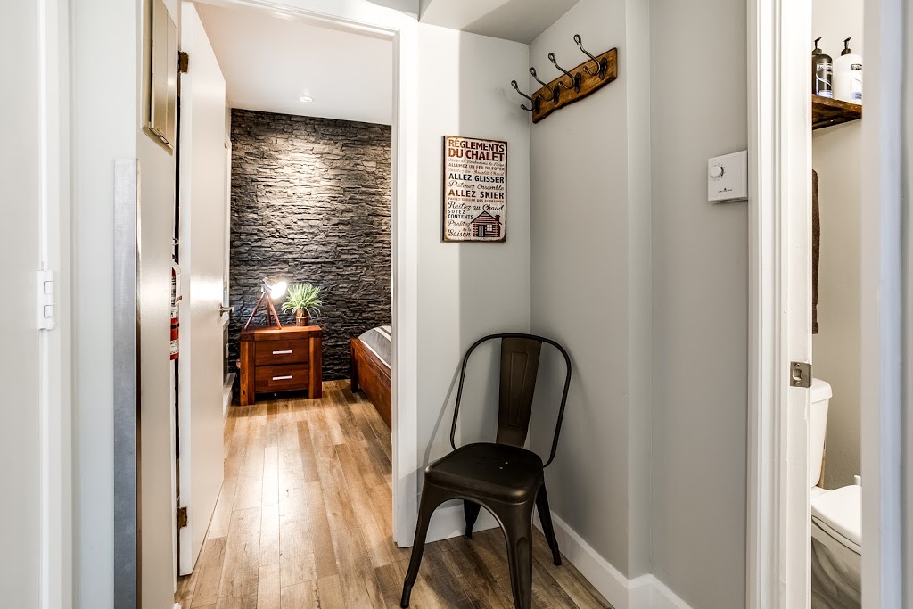 Le Villageois Condos Mont-Tremblant | 123-2173 Chemin au Pied de la Montagne, Mont-Tremblant, QC J8E 3M2, Canada | Phone: (514) 437-4000
