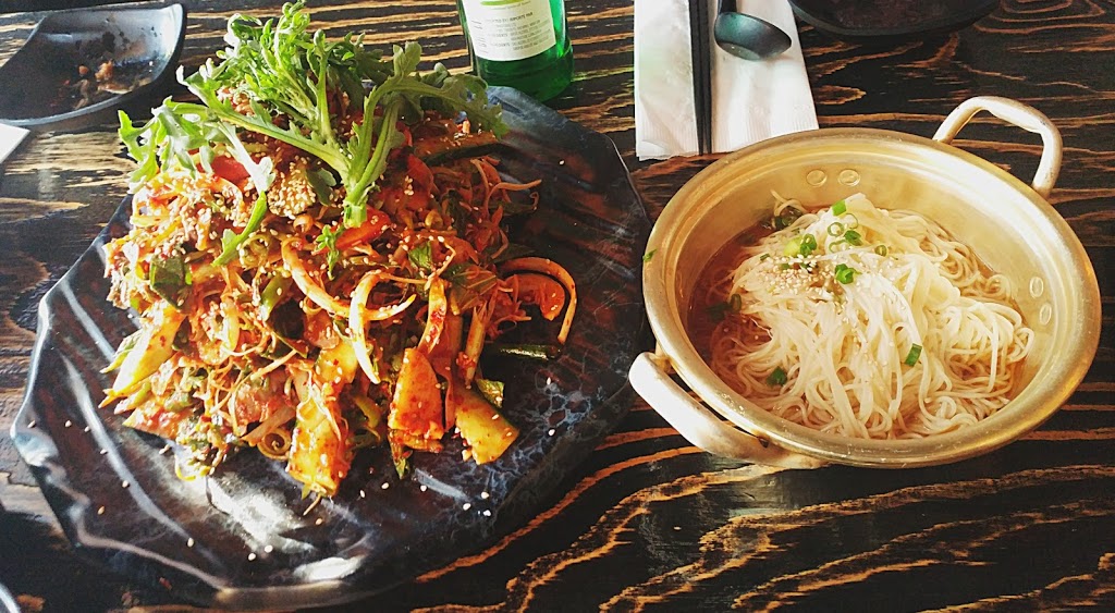 낭만포차 Nangman Pocha | 6283 Yonge St, North York, ON M2M 3X6, Canada | Phone: (416) 551-8683