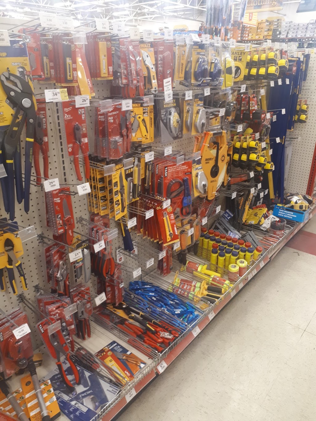 TSC Stores | 121 Concession St E, Tillsonburg, ON N4G 4W4, Canada | Phone: (519) 842-7001