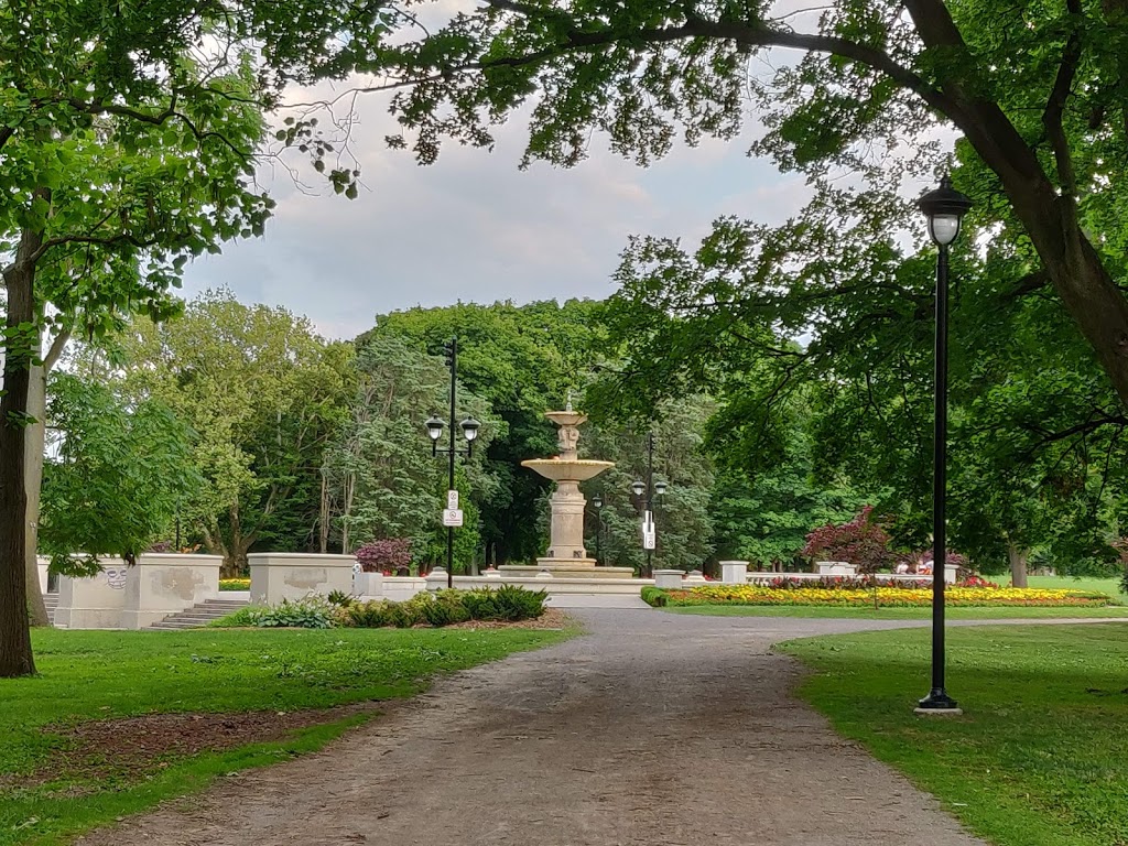 Fountain at Gage Park | MAIN opposite GLENDALE, Hamilton, ON L8M 1N6, Canada