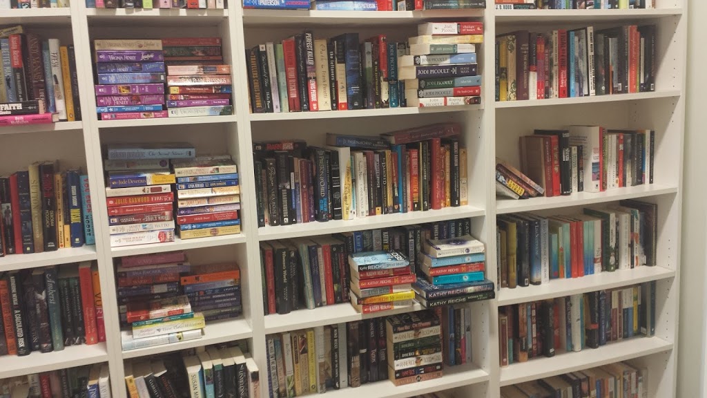 Goodwill Bookstore and Donation Centre | 979 Wellington Rd, London, ON N6E 3A9, Canada | Phone: (519) 668-7509