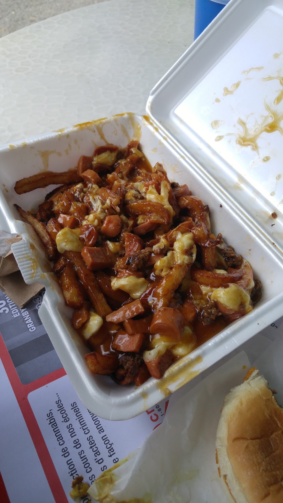 Cantine Ô Ptit Creux | 2110 QC-112, Saint-Césaire, QC J0L 1T0, Canada | Phone: (450) 947-1700
