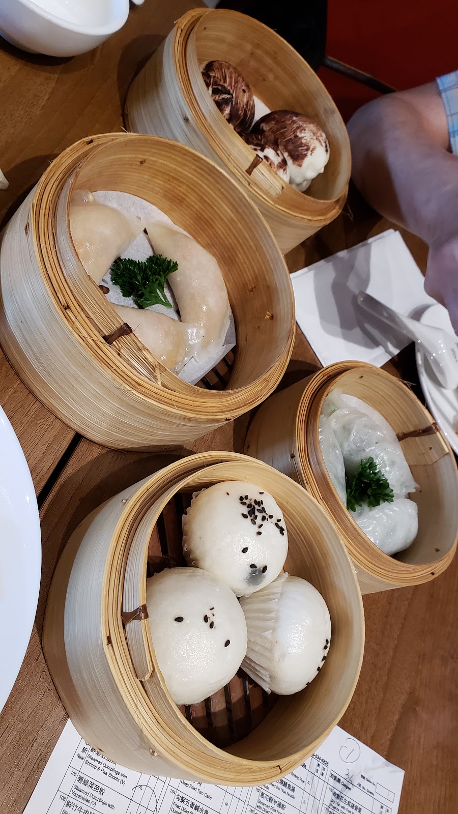 Hot Spot Chinese Cuisine | 9255 Woodbine Ave #12, Markham, ON L6C 1Y9, Canada | Phone: (905) 534-6826
