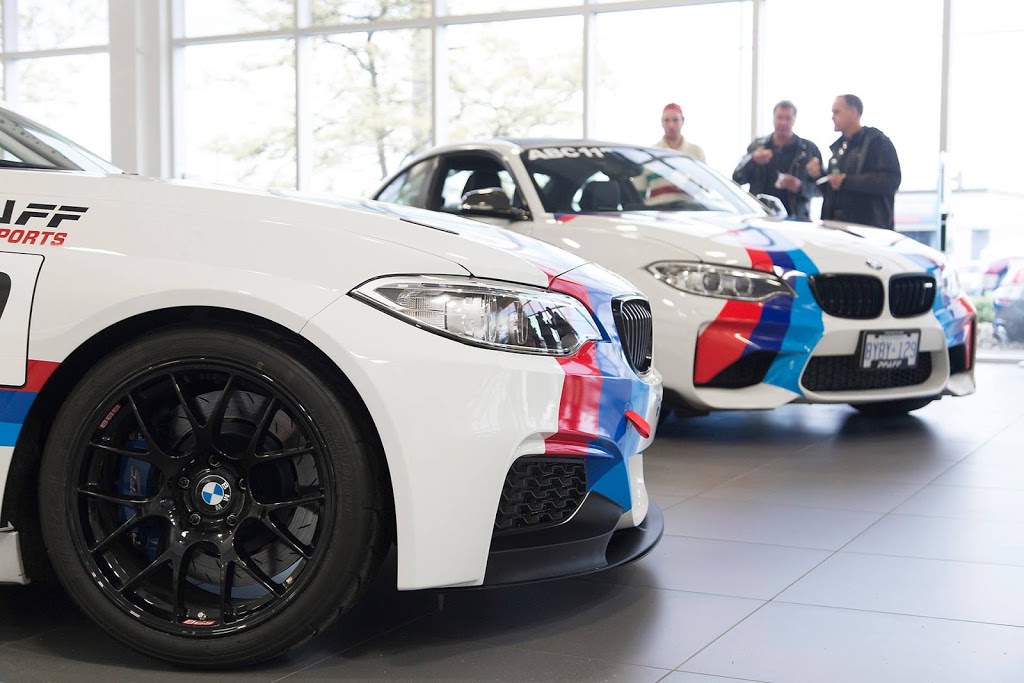 Pfaff BMW | 4505 Dixie Rd, Mississauga, ON L4W 5K3, Canada | Phone: (905) 625-7533