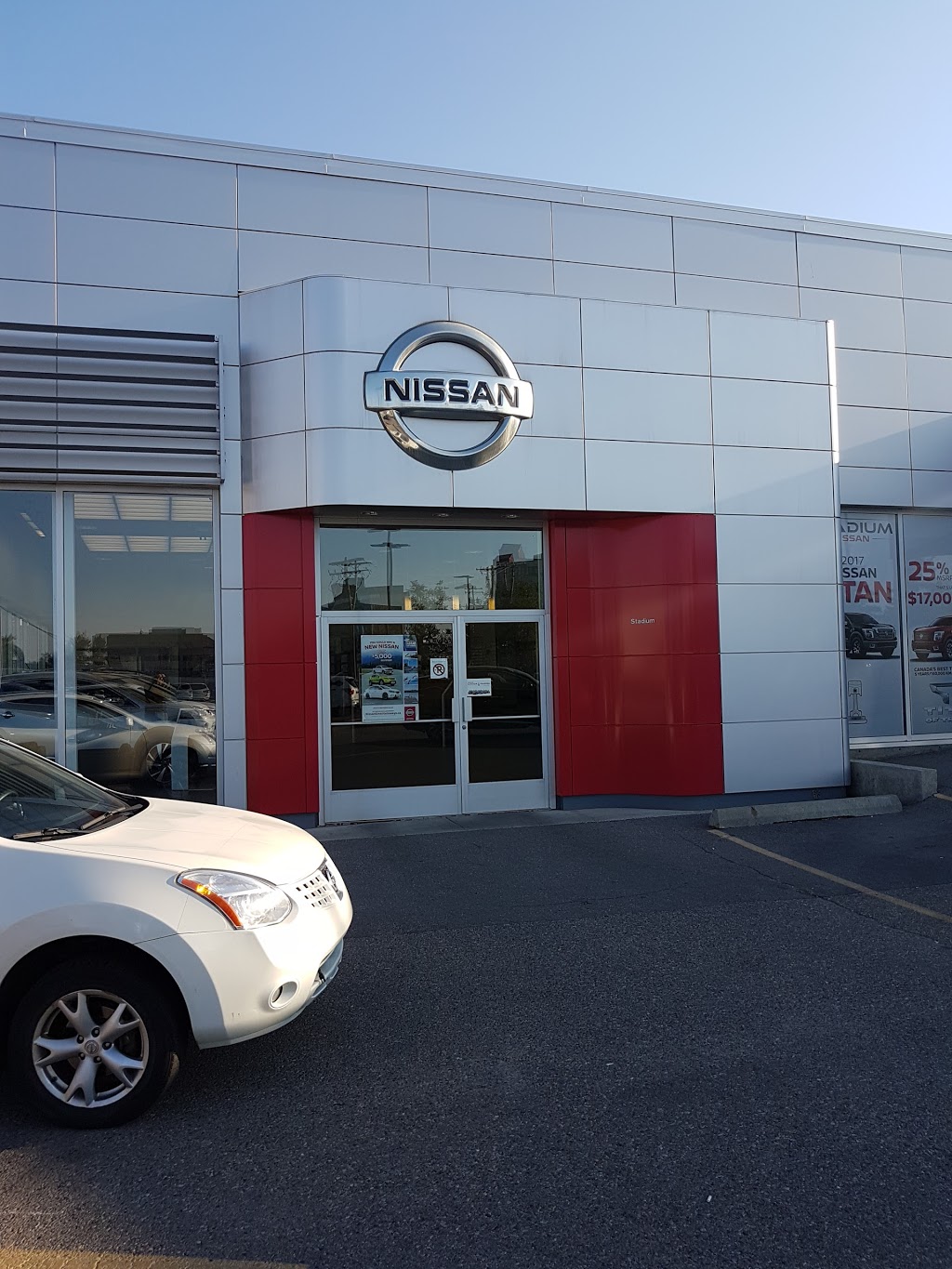 Stadium Nissan | 2420 Crowchild Trail NW, Calgary, AB T2M 4N5, Canada | Phone: (844) 757-6690