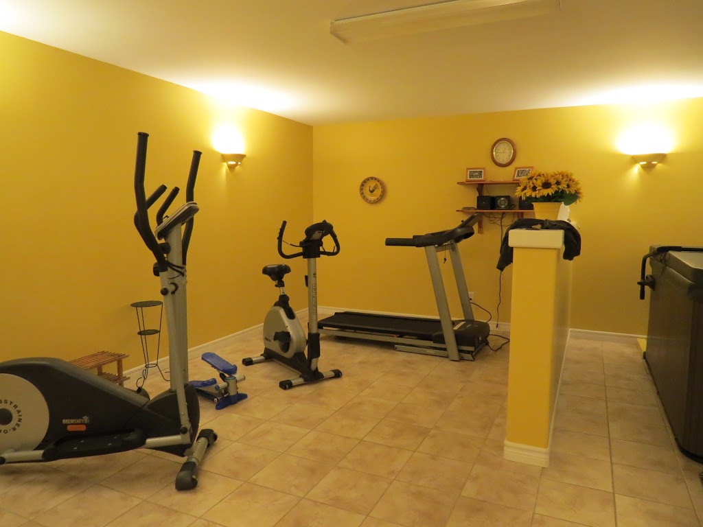 Bakers Chest B&B | 53 Farnham Rd, Truro, NS B2N 2X6, Canada | Phone: (902) 893-4824