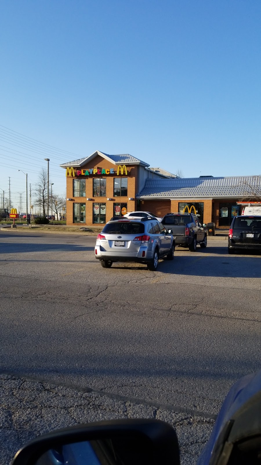 McDonalds | cafe | 1600 Hwy 7, Concord, ON L4K 4J8, Canada | 9056602668 OR +1 905-660-2668