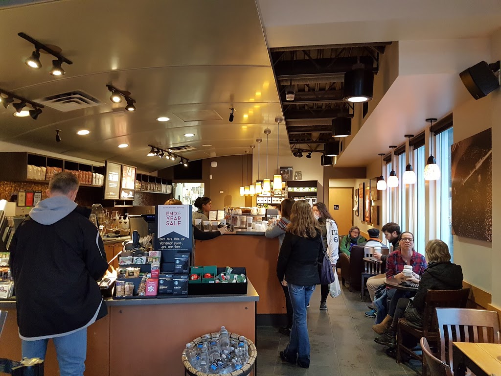 Starbucks | Sunshine Hills Shopping Centre, 6483 120 St, Delta, BC V4E 3G5, Canada | Phone: (604) 598-1112