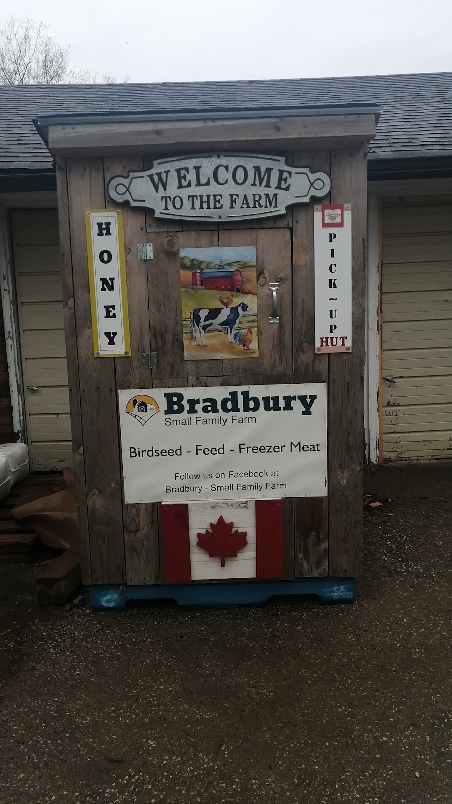 Bradbury Small Family Farm | store | 4043 2 Line, Cookstown, ON L0L 1L0, Canada | 7058165610 OR +1 705-816-5610
