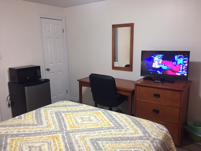 Mariner Motel | 1252 Dundas St, Woodstock, ON N4S 7V9, Canada | Phone: (519) 537-5332
