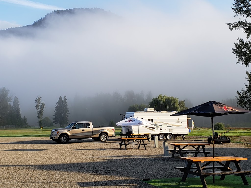 Cherryville RV Golf and Roadhouse Cafe | 1361 BC-6, Cherryville, BC V0E 2G1, Canada | Phone: (250) 547-9660