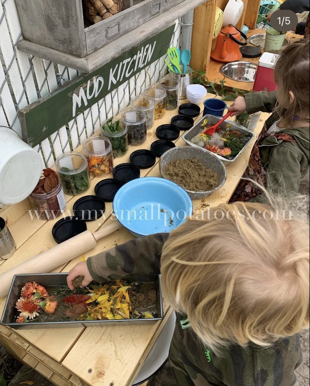 Small Potatoes Early Learning | 119 Barrett Dr, Red Deer, AB T4R 1H3, Canada | Phone: (403) 307-2288