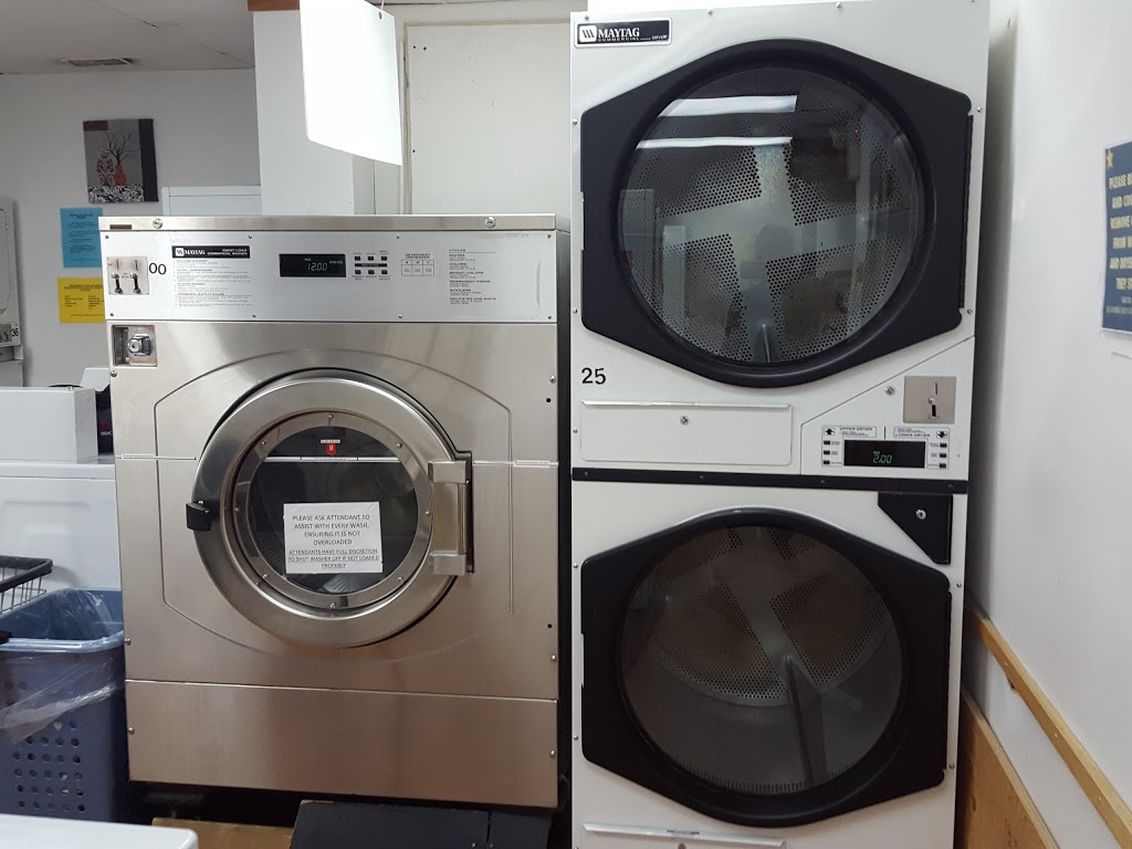 Marion Plaza Laundry | 208 Marion St, Winnipeg, MB R2H 0T6, Canada | Phone: (204) 237-7223