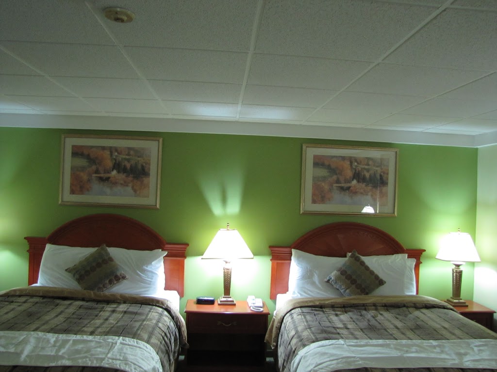 Northland Motel | 3150 Errington Ave, Chelmsford, ON P0M 1L0, Canada | Phone: (705) 855-4533