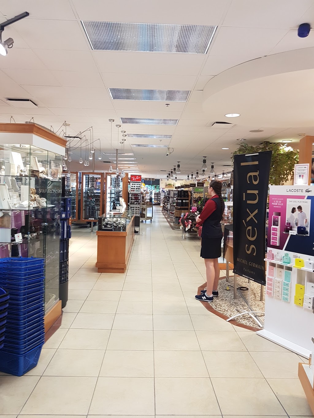 IGL Duty Free | 1 Autoroute 55, Stanstead, QC J0B 3E2, Canada | Phone: (819) 876-5000