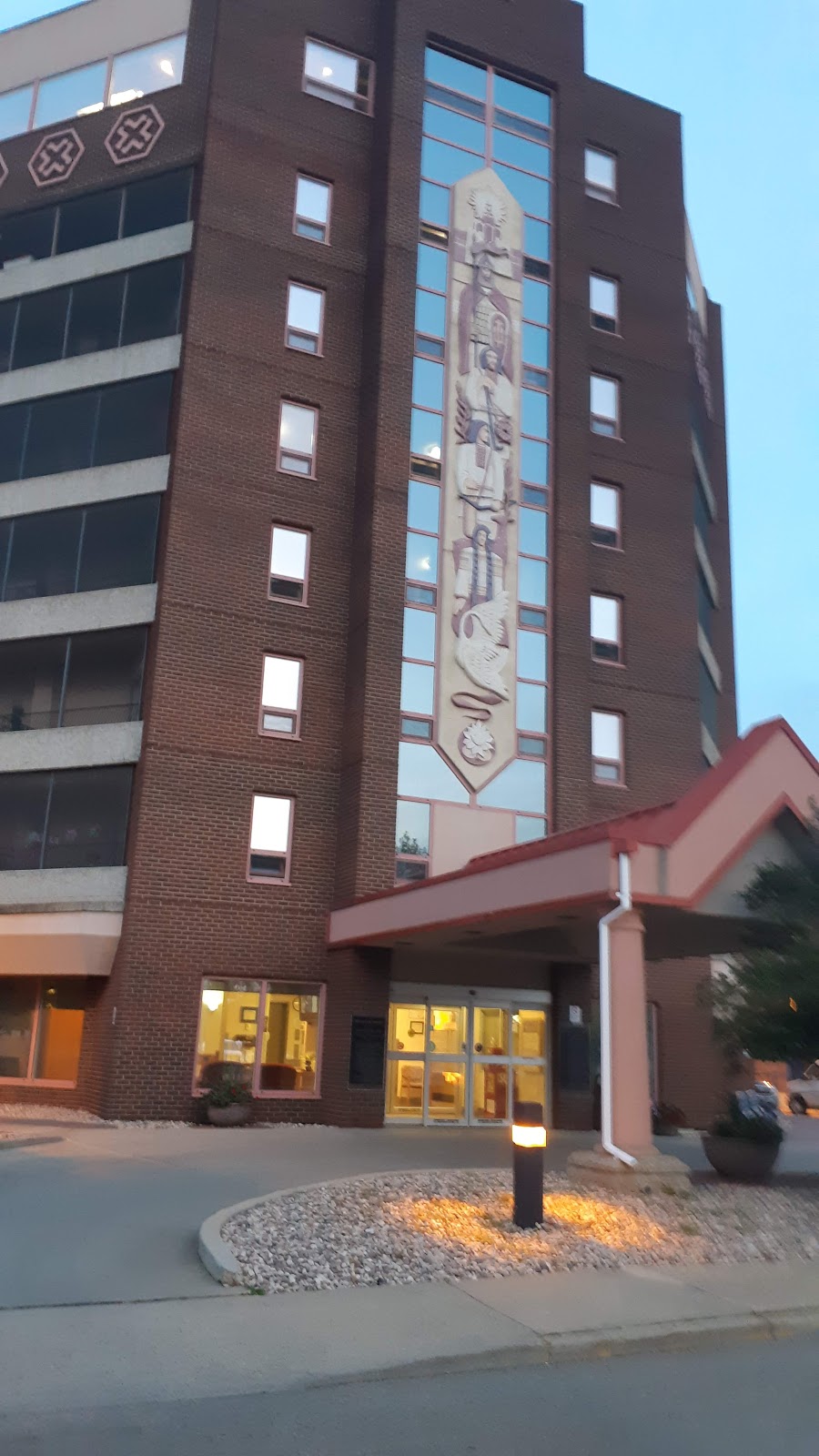 Family Physiotherapy Clinic | 7408 139 Ave NW G104, Edmonton, AB T5C 3H7, Canada | Phone: (780) 472-1177