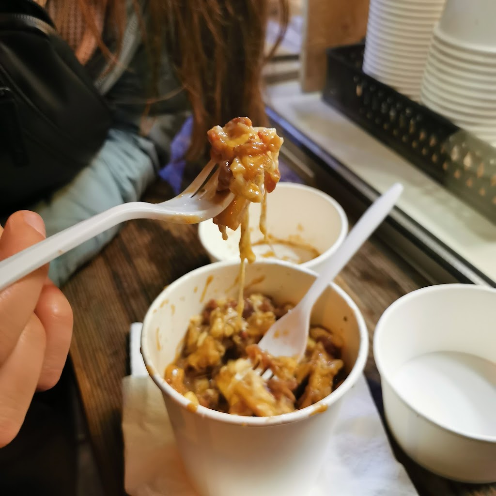 Fritz European Fry House | 718 Davie St, Vancouver, BC V6Z 1B6, Canada | Phone: (604) 684-0811