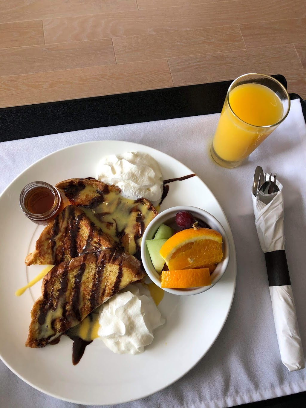 Tomahawk grill - Thetford | 755 9e Rue S, Thetford Mines, QC G6G 0G1, Canada | Phone: (418) 755-1335