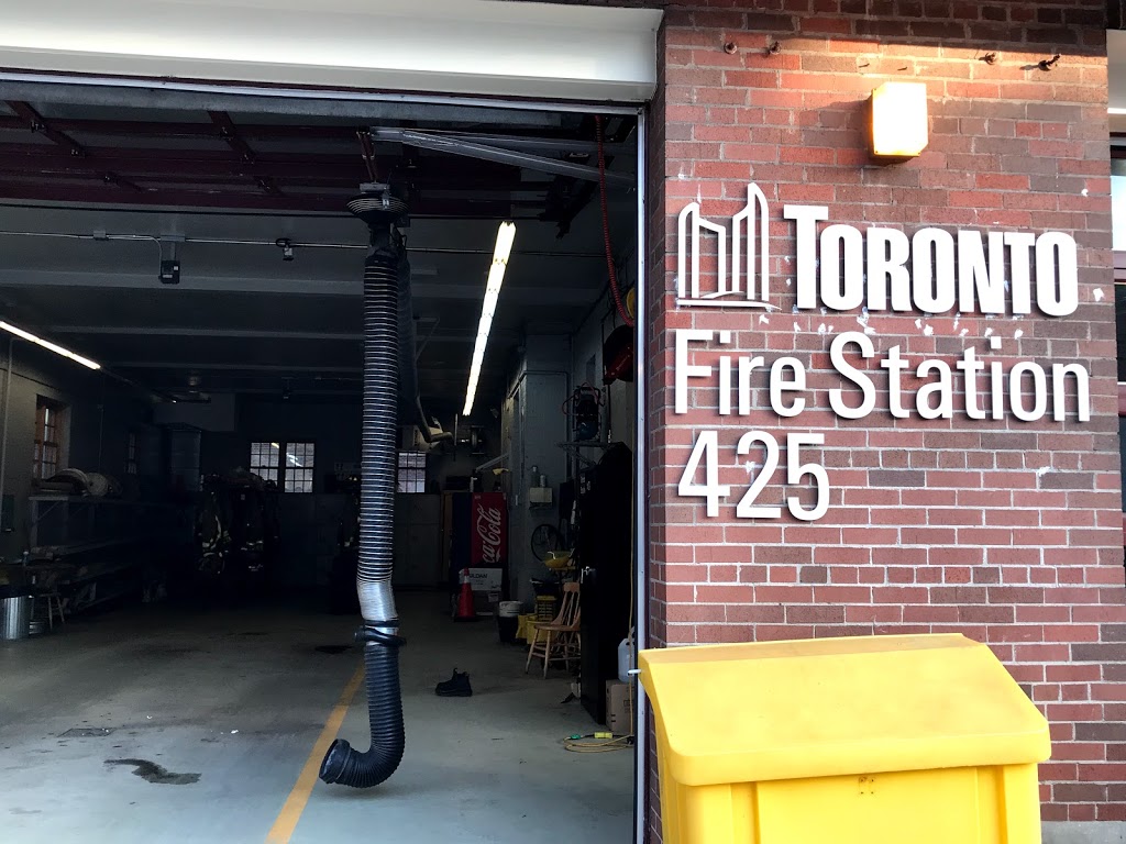 Toronto Fire Station 425 | 83 Deforest Rd, Toronto, ON M6S 1J5, Canada