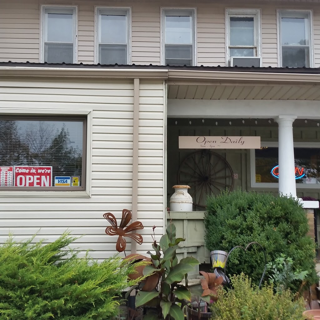 Cravings Restaurant | 51117 Ron McNeil Line, Springfield, ON N0L 2J0, Canada | Phone: (519) 765-2530
