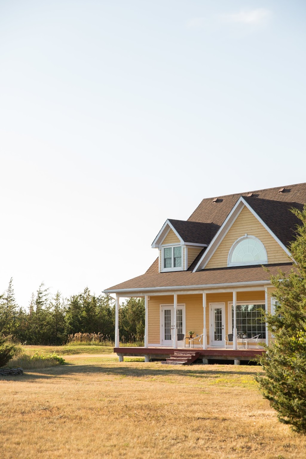 The Edward Bed & Breakfast | 662 County Rd 7, Prince Edward, ON K0K 2T0, Canada | Phone: (613) 661-6389