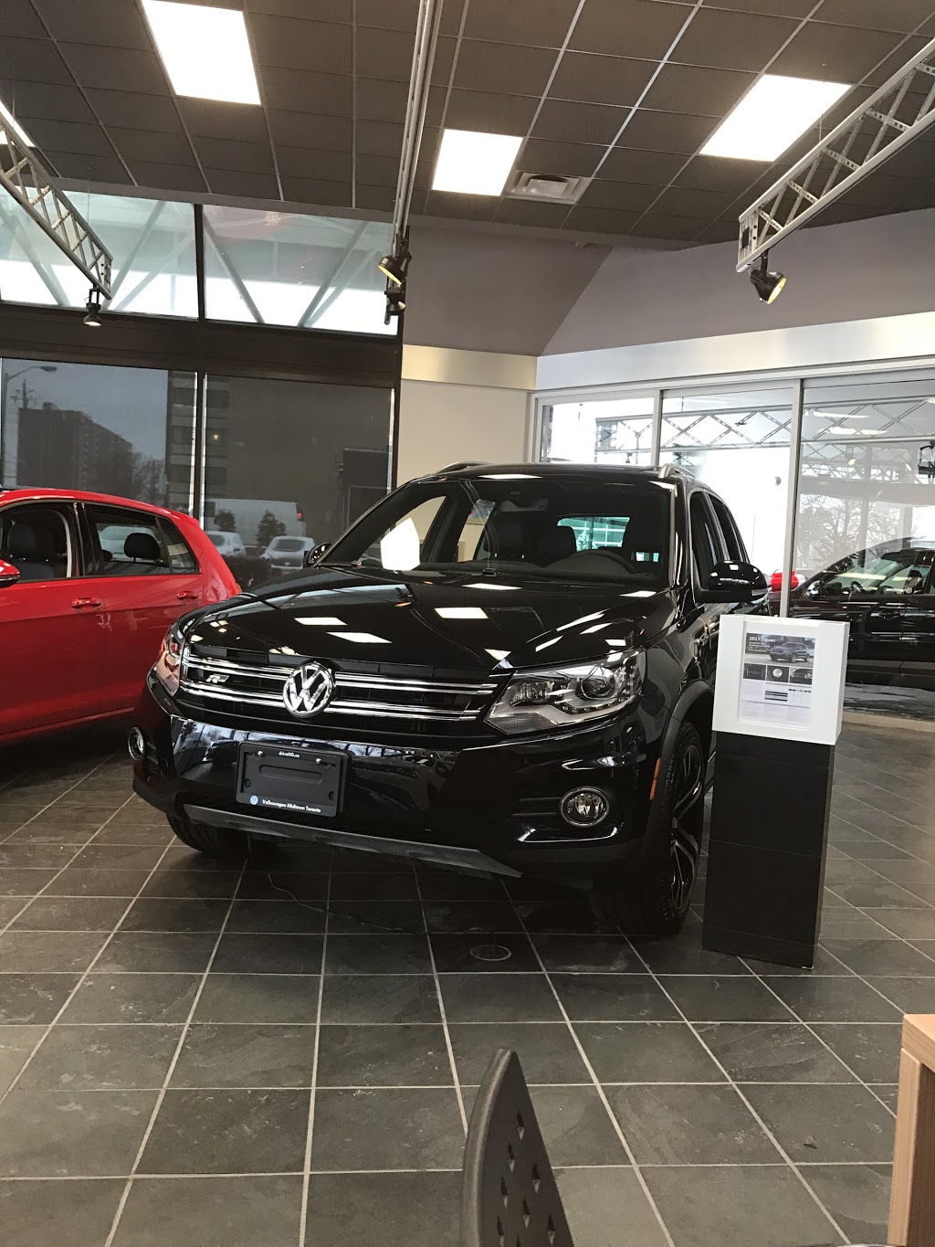 Volkswagen MidTown Toronto | 3450 Sheppard Ave E, Scarborough, ON M1T 3K4, Canada | Phone: (647) 493-2175