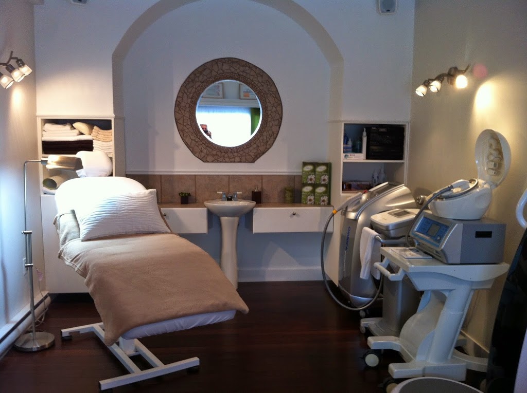 Clinique Médico-Esthétique In Situ | 131 Chemin Ozias-Leduc, Mont-Saint-Hilaire, QC J3H 3W6, Canada | Phone: (450) 714-1008