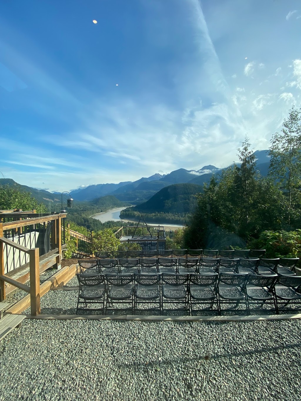 American Creek Lodge | CH96+7F, Hope, BC V0X 1L3, Canada | Phone: (604) 825-2450