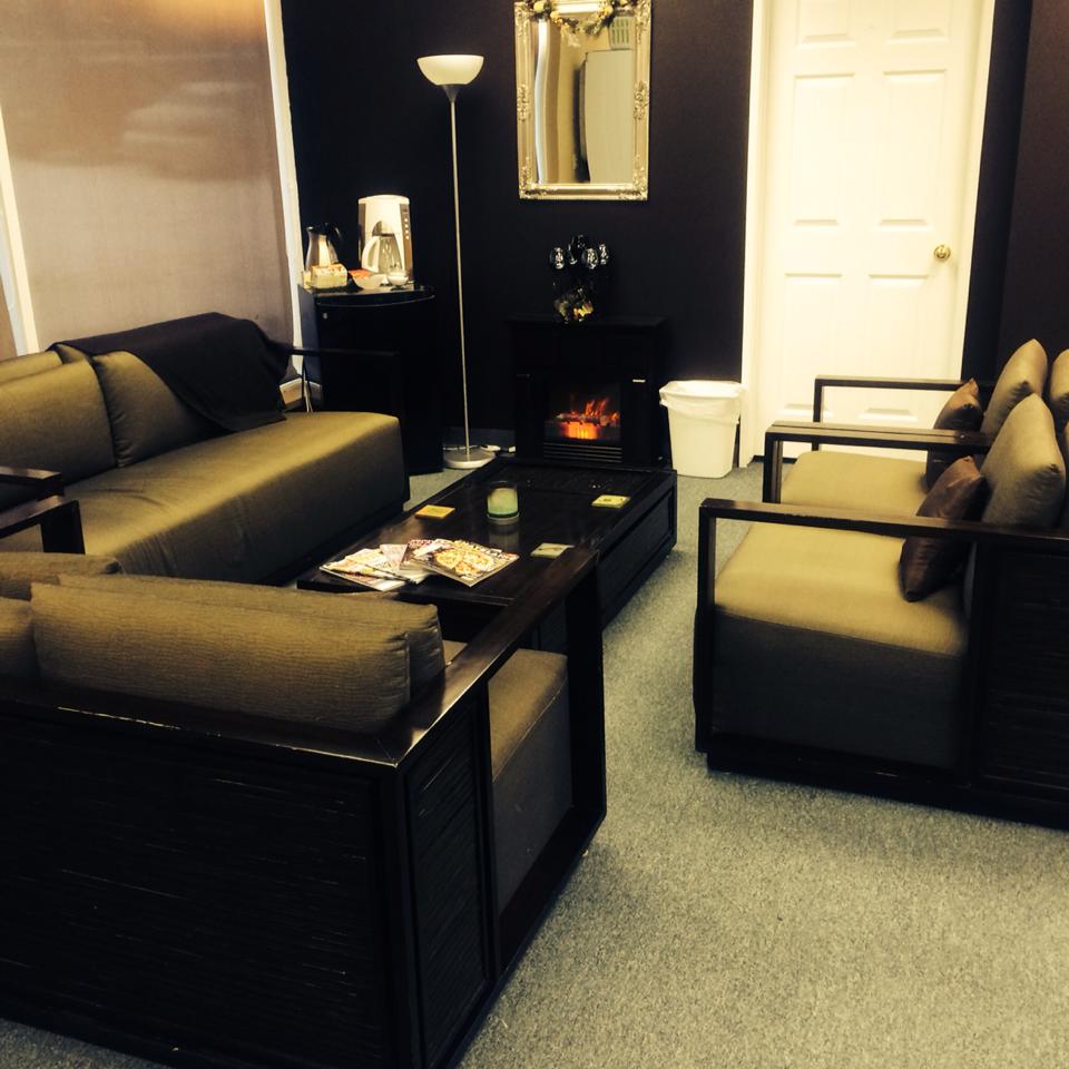Off The Hook Laser and Spa | 30 Green Grove Dr, St. Albert, AB T8N 5H6, Canada | Phone: (780) 418-2003