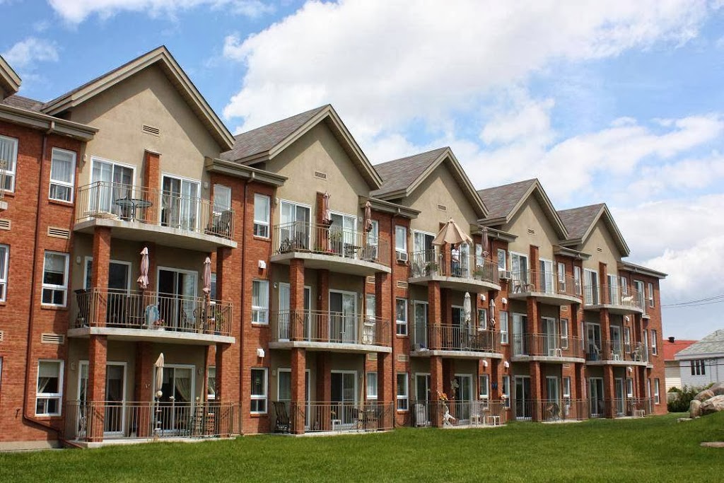 La Maison Au Tournant du Boisé | 287 Boulevard Industriel, Repentigny, QC J6A 8B8, Canada | Phone: (450) 654-9430
