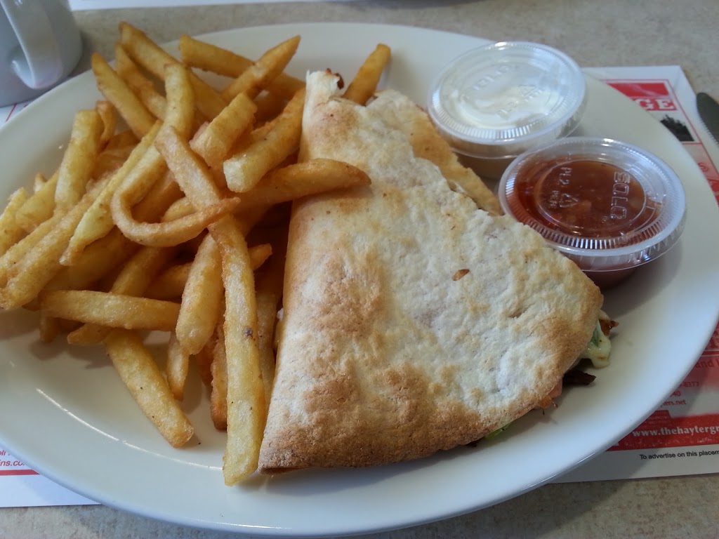 Riverstone Pizzeria | 3259 Nauvoo Rd, Alvinston, ON N0N 1A0, Canada | Phone: (226) 846-9990
