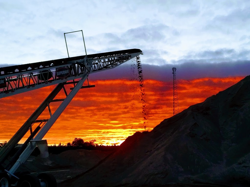 Walker Aggregates - Edgar Pit | 1540 7 Line N, Oro, ON L0L 2X0, Canada | Phone: (705) 445-2300
