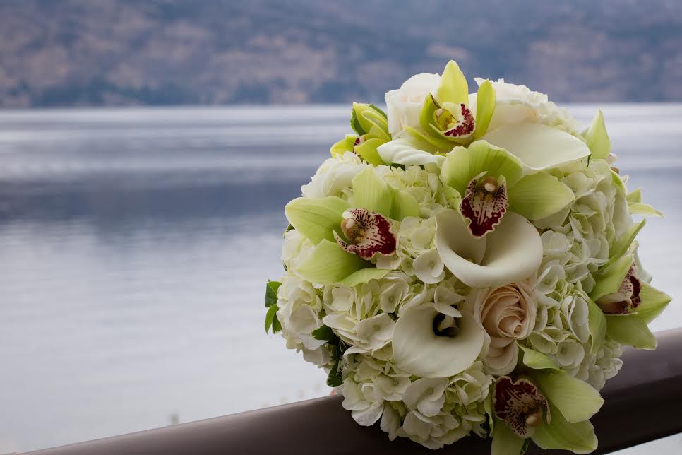 Floral Designs by Lee - All Occasions | 215 Rutland Rd N, Kelowna, BC V1X 3B1, Canada | Phone: (250) 718-1155