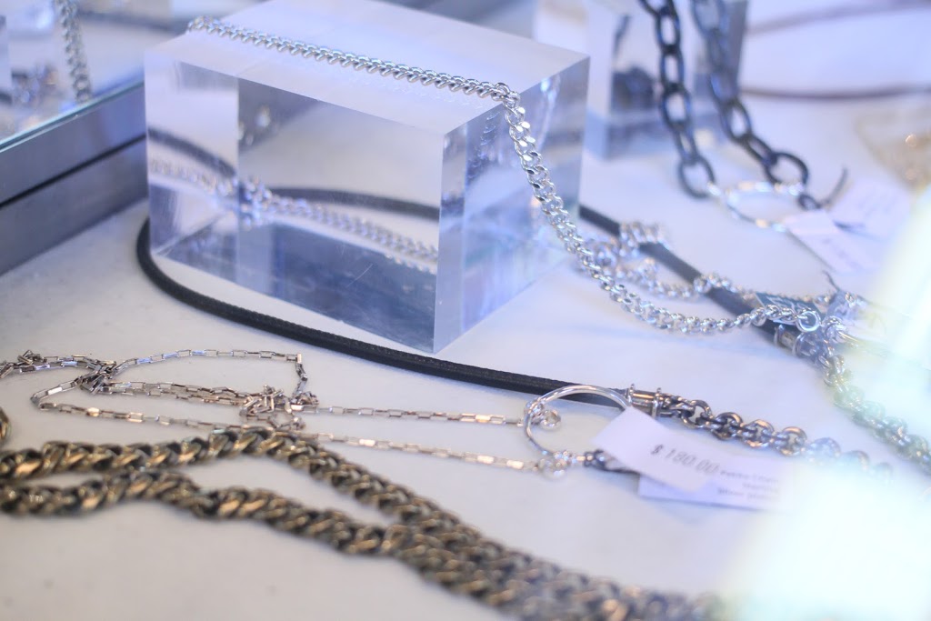 Spectacle | 18 Rack House Mews, Toronto, ON M5A 3C4, Canada | Phone: (416) 363-5300