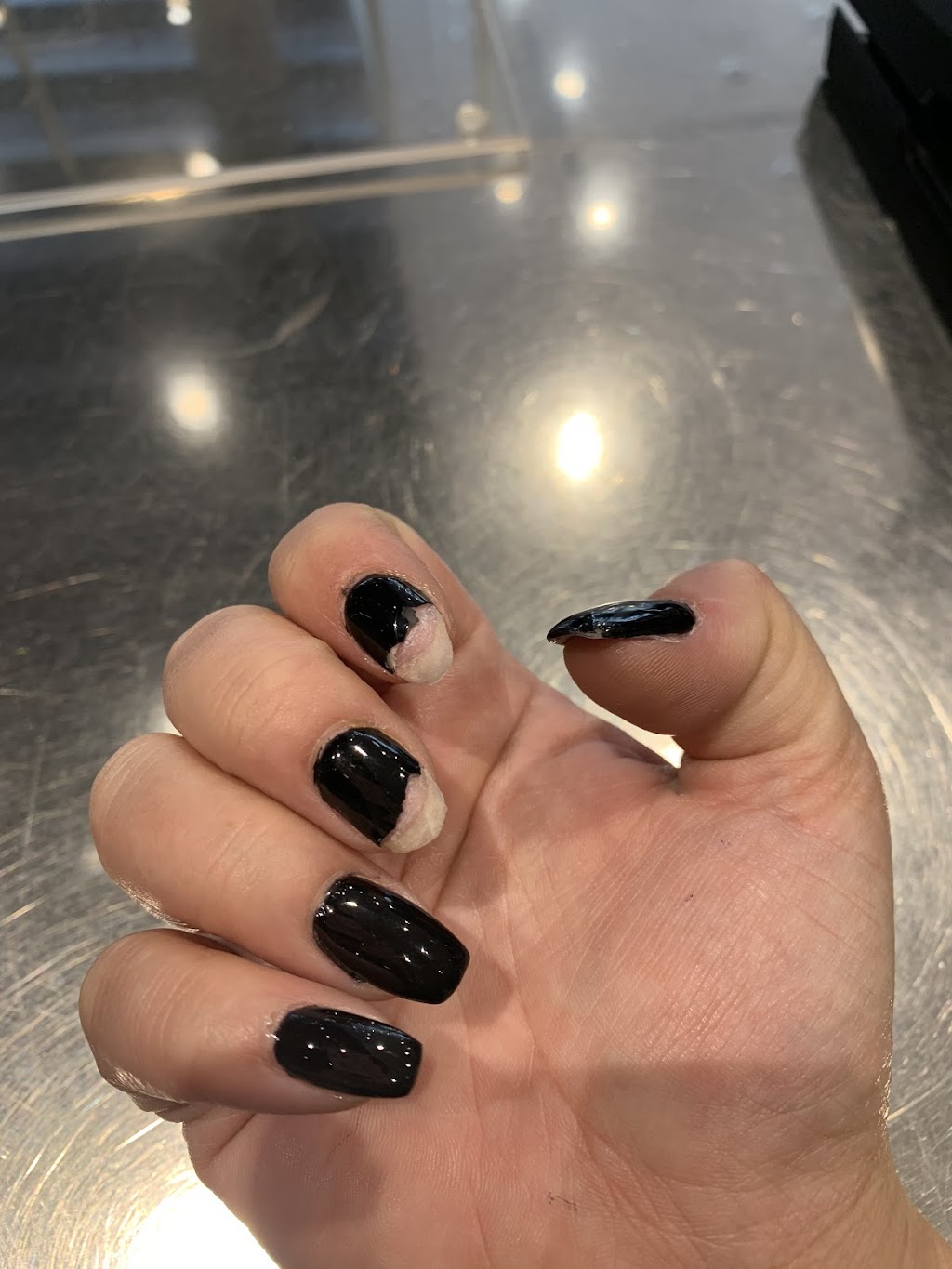 ONGLES SAPHIRS | 4815 Boul Henri-Bourassa E, Montréal-Nord, QC H1H 1M5, Canada | Phone: (514) 497-5781