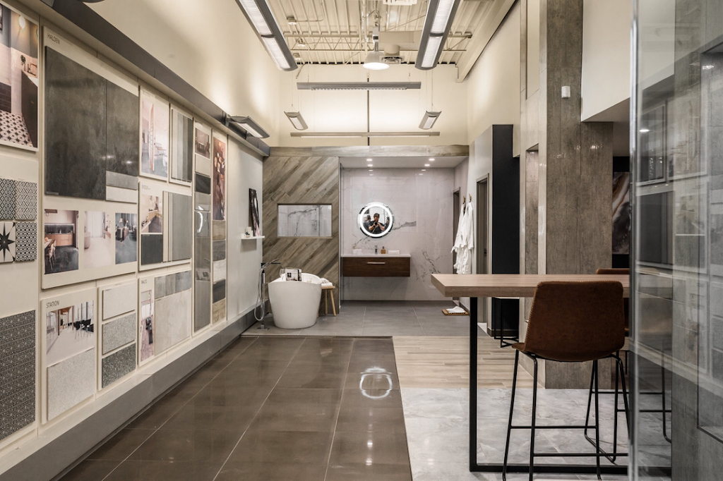 Carreaux Metro Inc | 4755 Bd Industriel, Montréal-Nord, QC H1H 2Z7, Canada | Phone: (514) 321-0605