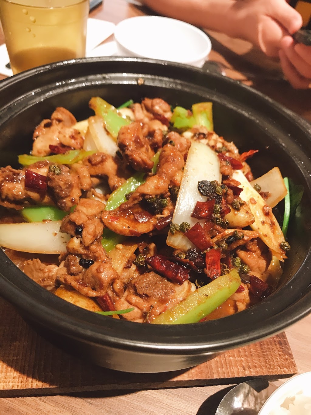 奇味鸡煲Qi Wei Ji Bao | 398 Ferrier St Unit 60, Markham, ON L3R 2Z5, Canada | Phone: (905) 948-8772
