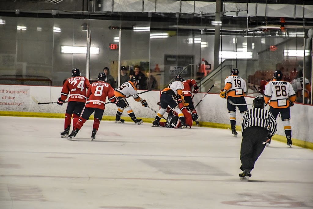 KINGS MUTUAL CENTURY CENTRE | 250 Veterans Dr, Berwick, NS B0P 1E0, Canada | Phone: (902) 538-9070