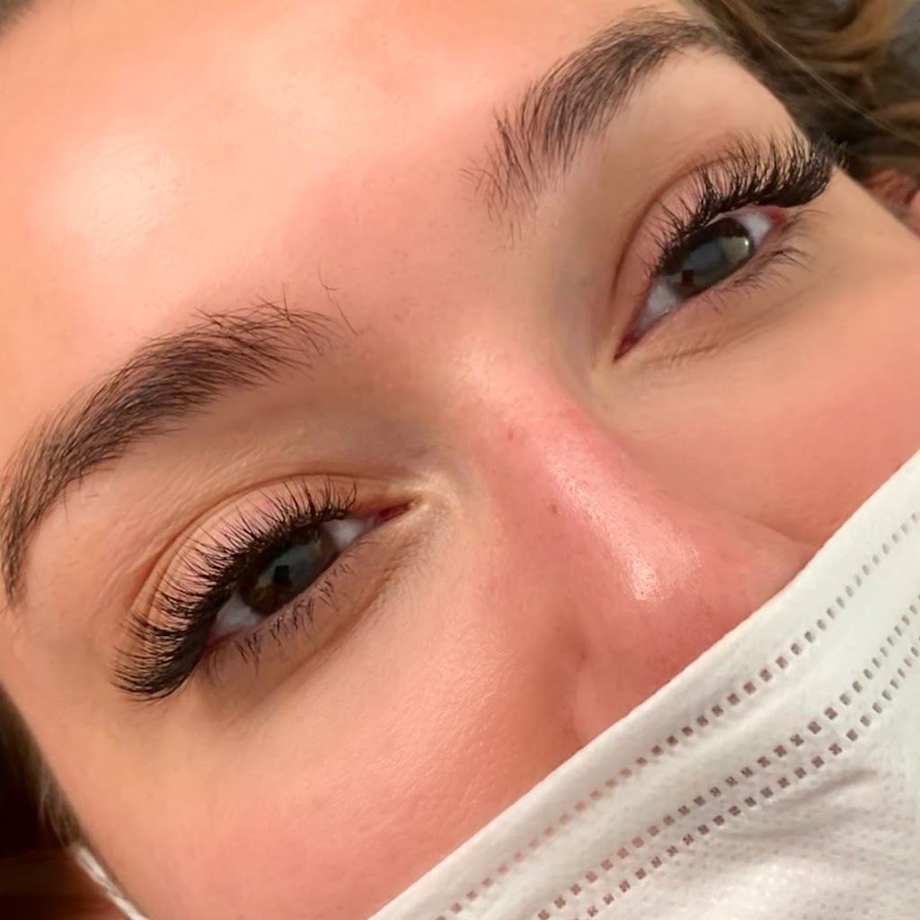 LondonLashBar | 398 Oxford St E, London, ON N6A 1V7, Canada | Phone: (519) 319-6996