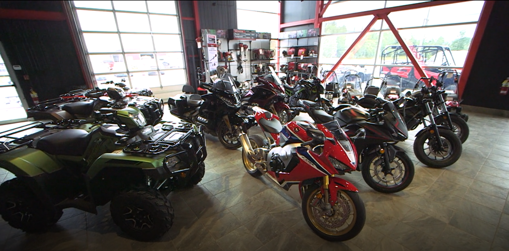 Loiselle Sports Plus | 1021 Limoges Rd, Limoges, ON K0A 2M0, Canada | Phone: (613) 370-6000