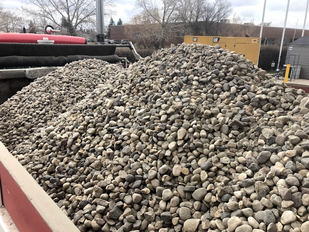 Vac-it Inc. Flat Roof Stone, Gravel Vacuuming | 1600 Kenaston Ave, Winnipeg, MB R3P 0Y4, Canada | Phone: (204) 808-0466