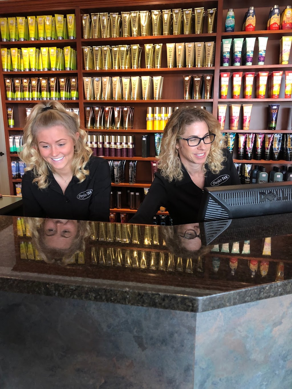 Perfect Tan | 2050 Sumas Way #300, Abbotsford, BC V2S 2C7, Canada | Phone: (604) 855-9559