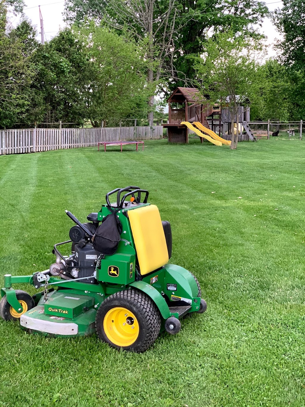 Brand lawn care | 12631Splinter line, Thamesville, ON N0P 2K0, Canada | Phone: (519) 328-8227