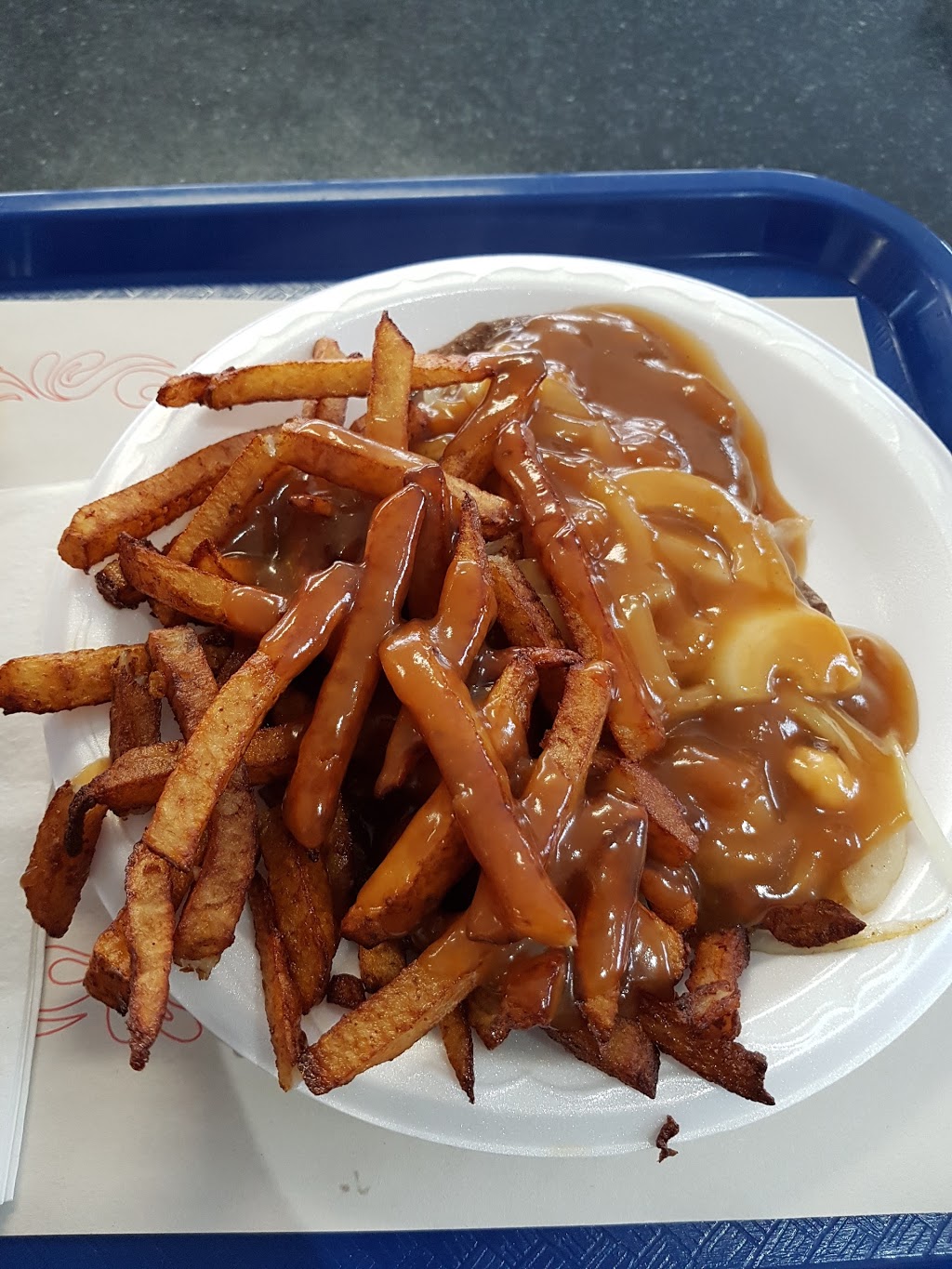 La Belle Province | 10501 Boul Henri-Bourassa O, Saint-Laurent, QC H4S 1A1, Canada | Phone: (514) 338-1955
