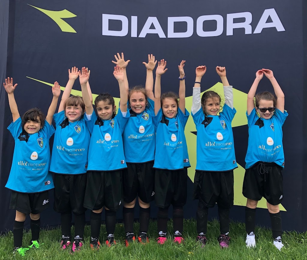 Club De Soccer Chomedey Inc | 1450 Bd Pie-X, Laval, QC H7V 3C1, Canada | Phone: (450) 978-1043