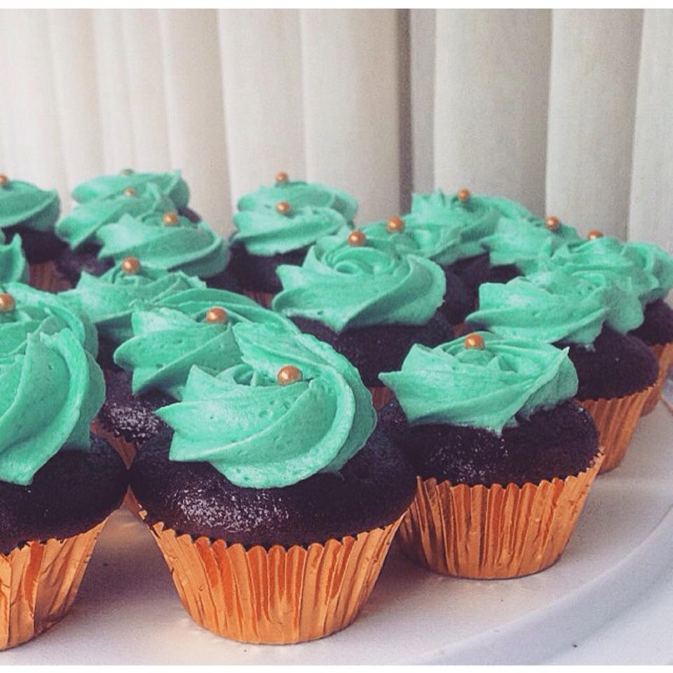 Fancy Frostings | 7091 King St, Bolton, ON L7C 0V4, Canada | Phone: (647) 464-8362
