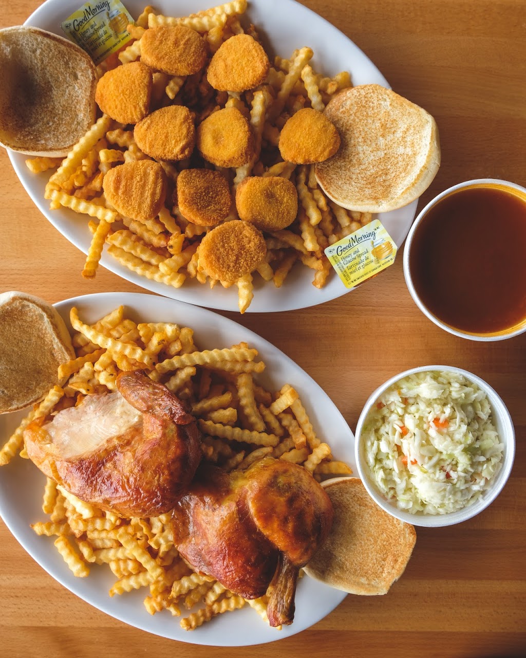 Rôtisserie Au Coq | 1110 Boulevard Marcel-Laurin, Saint-Laurent, QC H4R 1J7, Canada | Phone: (514) 334-7575
