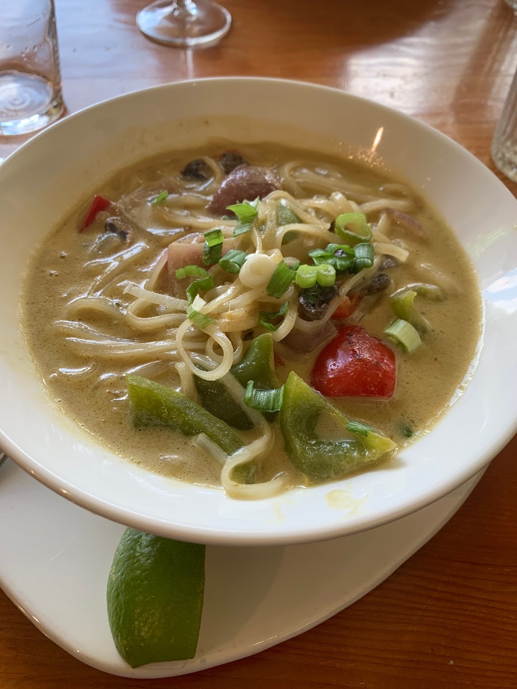 Mountain Restaurant | 200 Village Rd, Lake Louise, AB T0L 1E0, Canada | Phone: (403) 522-3573