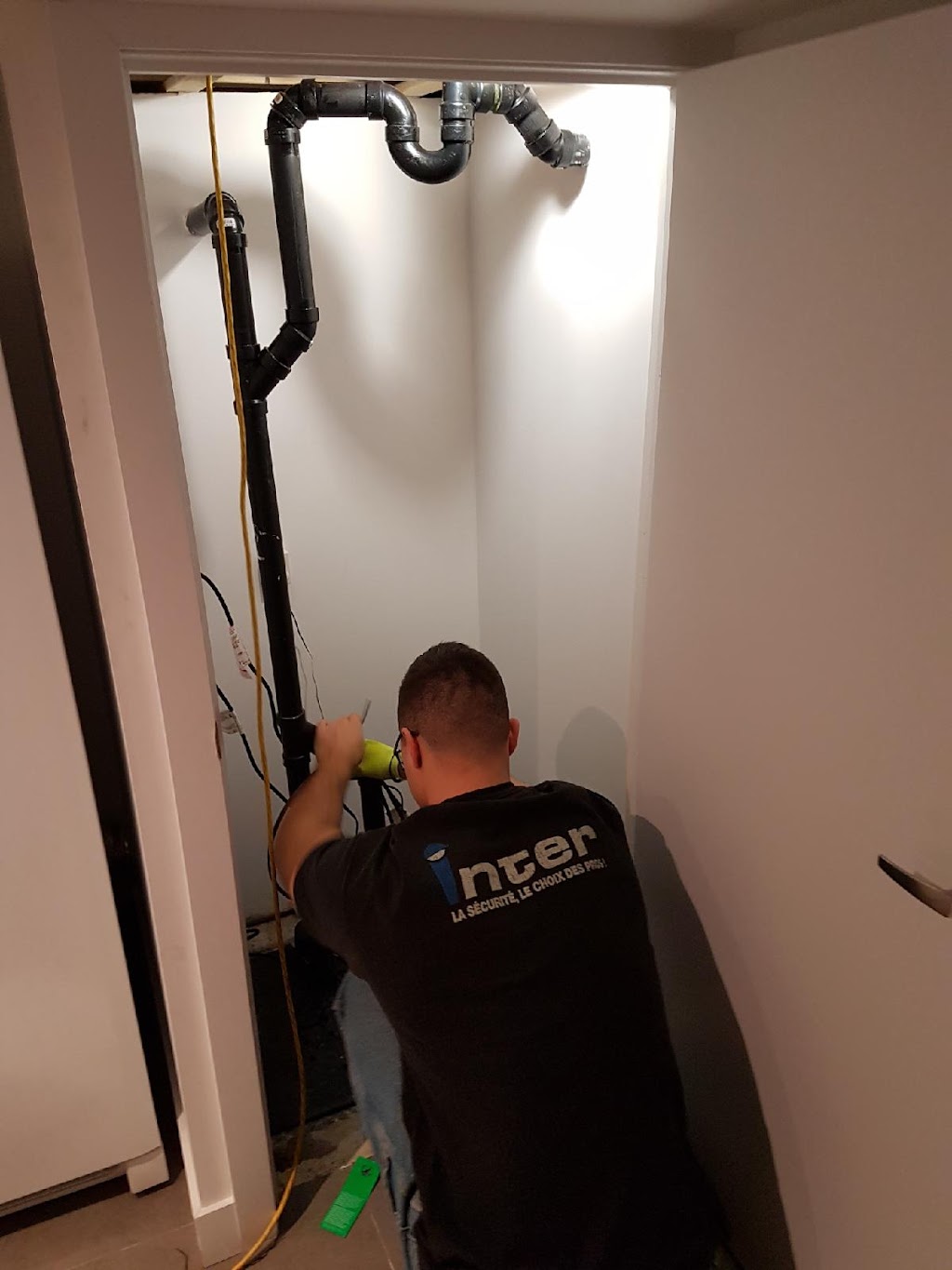 Plomberie Soltech | 2383 Rue Robidoux, LaSalle, QC H8N 1G6, Canada | Phone: (514) 222-4412